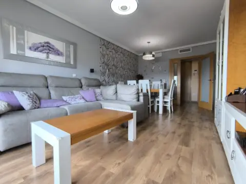 Piso en calle calle Escritora Dulce María Loynaz,  1