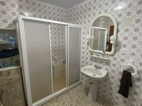 Habitación en calle de Huelva, 5