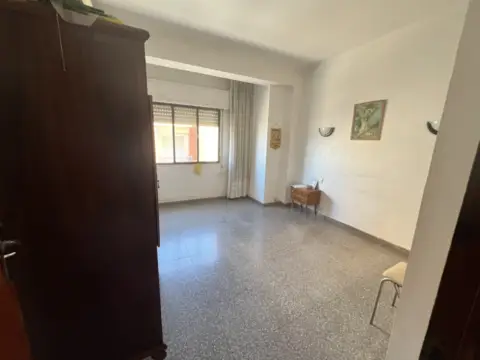 Casa pareada en Carrer de Miguel de Cervantes, 14