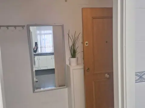 Piso en calle Estrella Canopus, 1