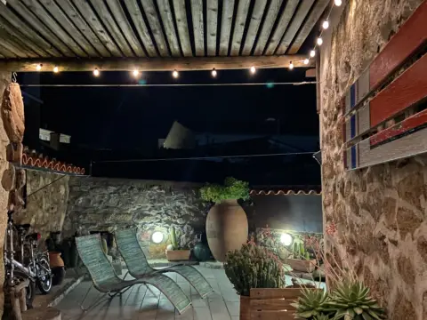 Casa rústica en calle San Antonio, 13