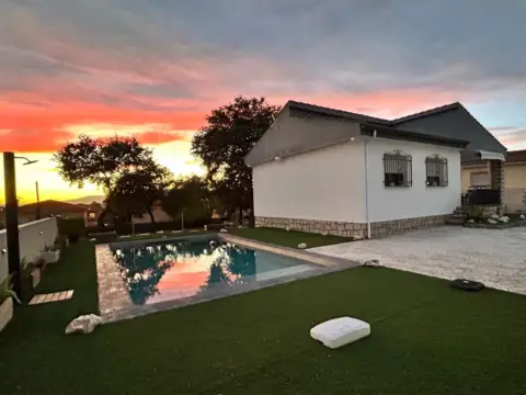 Chalet unifamiliar en calle de Gerona, 1800