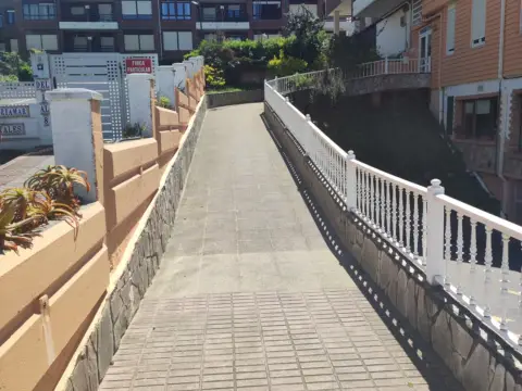 Apartamento en Paseo de la Marina Española, 10