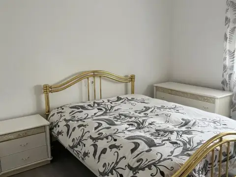 Chalet en calle Siroco, 9