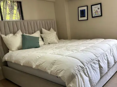 Habitación en calle del Rey Mudaffar, 11