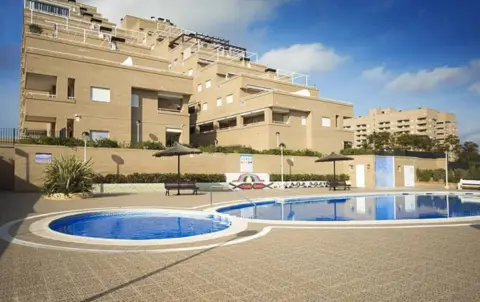 Apartamento en Avenida de la Central, 46