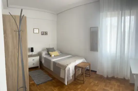 Habitación en calle de la Fundición, 6 - alojamiento en Centro (Logroño), logrono