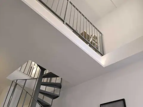 Loft en calle Alozaina, 22