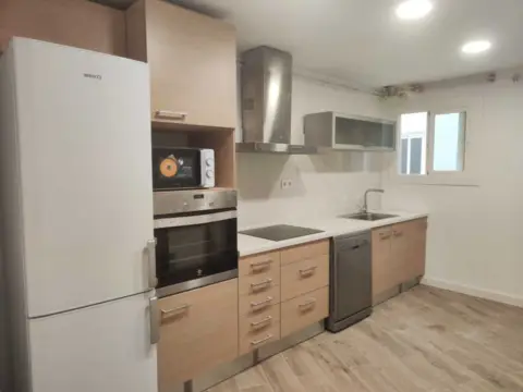 Habitación en Avinguda de Pius XII, 1