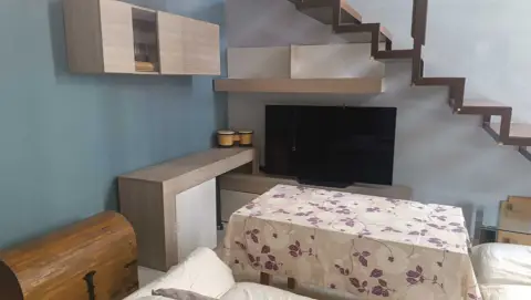 Dúplex en Camino Río, 12