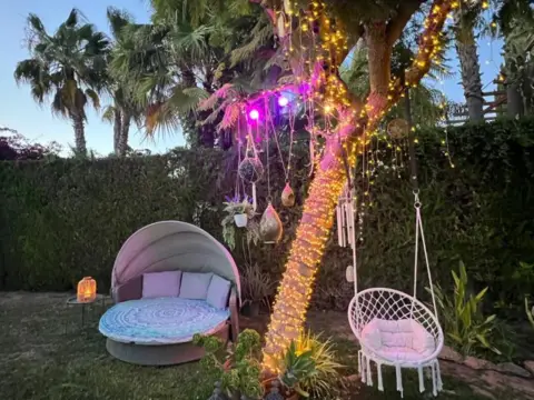 Chalet pareado en calle de Mirador, 9