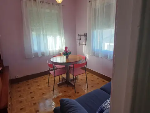 Piso en Camino de Chantada, 5