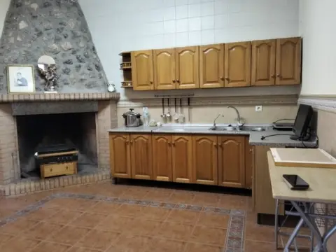 Chalet rústico en calle del Murillo, 4