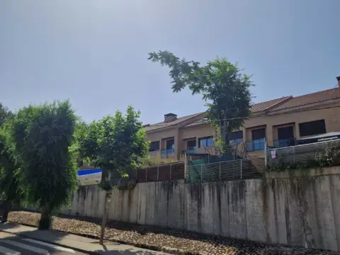 Chalet pareado en calle de los Caños, 35