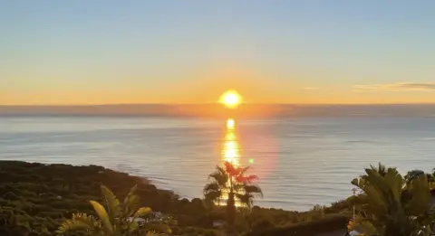 Piso en Avenida Desert de les Palmes, 5