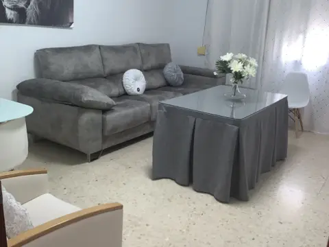 Piso en calle del Profesor Tierno Galván, 4