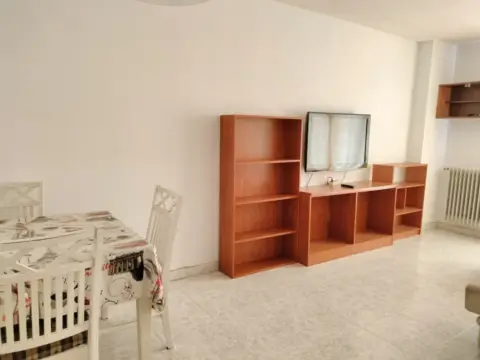 Piso en Plaza Mayor, 6