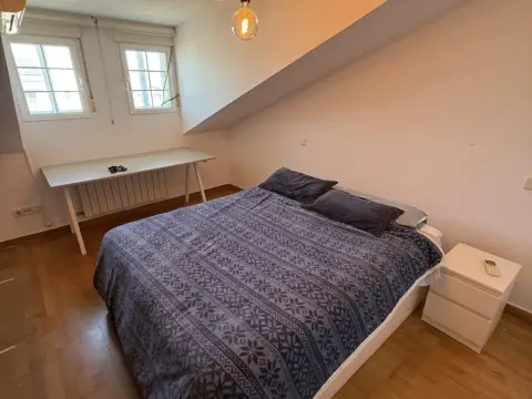 Habitación en calle de la Iglesia, 24