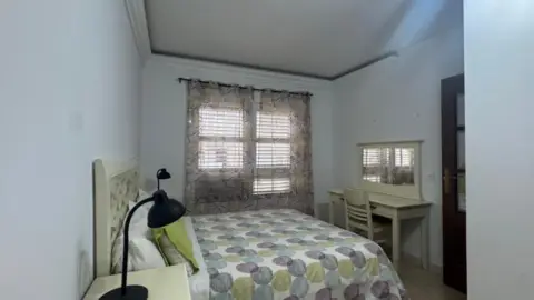 Piso en calle Dulcinea, 87