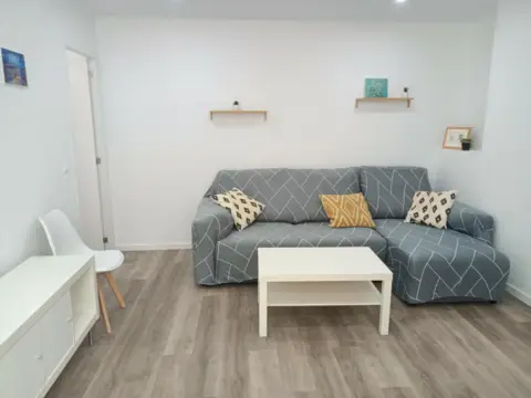 Piso en Avenida de Medina Azahara, 43