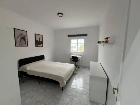 Habitación en calle Valladolid, 58