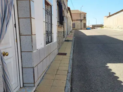 Casa adosada en calle de San Sebastián, 21