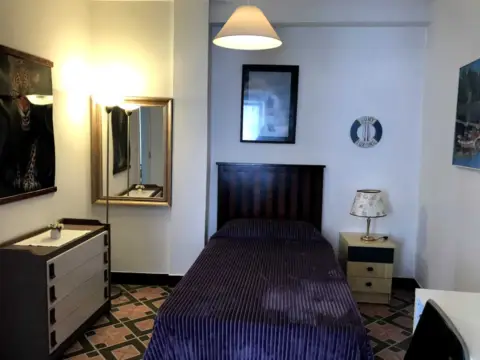 Piso en Ronda de Outeiro, 113