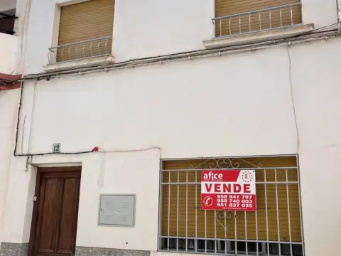 Casa adosada en calle de Pocotrigo, 12