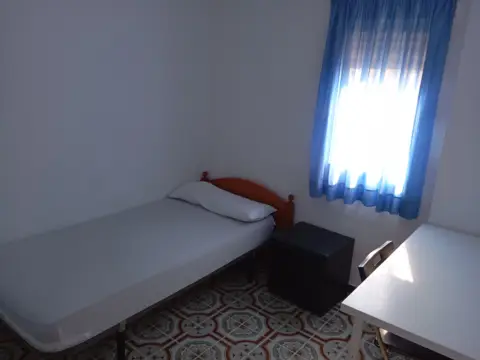 Piso en Avenida de la Soleá, 1