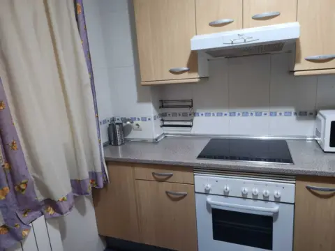 Piso en calle Agustín Rodríguez Sahagún, 38