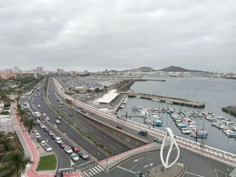 Apartamento en Avenida Juan XXIII, 1