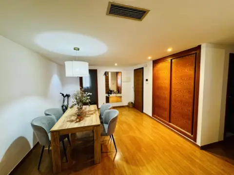 Piso en calle de los Marines, 10