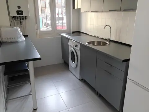 Habitación en calle Jesús del Gran Poder, 28