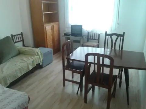 Apartamento en Carretera Almería,  42