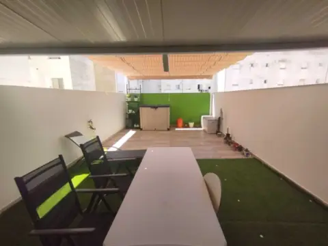 Piso en Avenida de Ricardo Carapeto Zambrano, 100