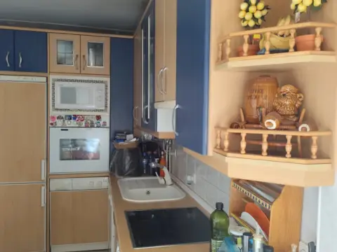 Piso en calle de Menéndez Pelayo, 18