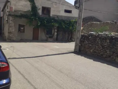 Casa unifamiliar en calle Toril, 1