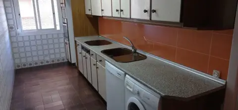 Piso en Paseo de Echegaray y Caballero, 4