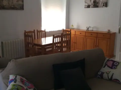 Piso en calle San Benito, 2