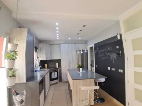 Dúplex en calle Tedera, 30