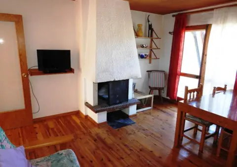 Piso en Avinguda de la Cerdanya, 4