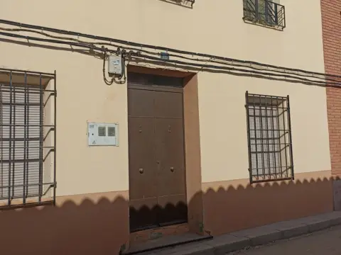 Casa unifamiliar en calle Monte, 20