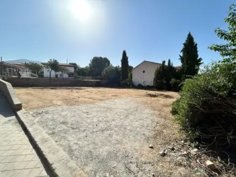 Terreno en calle de Encinillas, 17