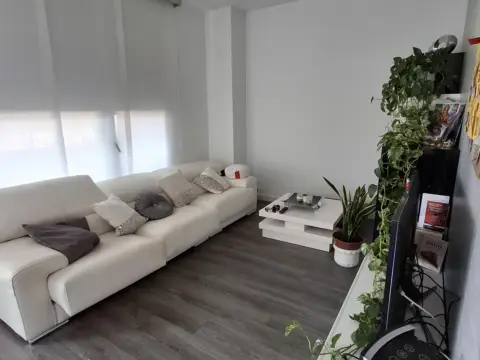 Piso en Avinguda Rei Joan Carles I, 12