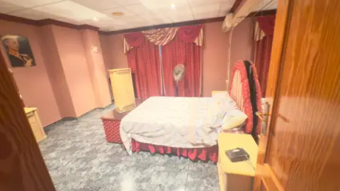 Casa unifamiliar en Barrio del Café, 100