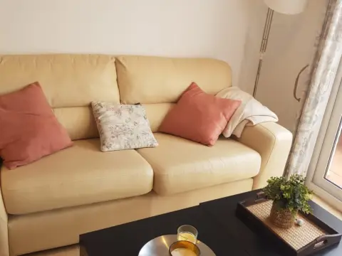 Piso en Bulevar Central de las Cañadas, 1