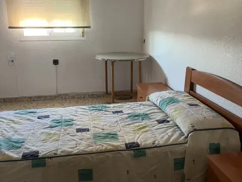 Piso en Avenida Eduardo García Maroto, 7