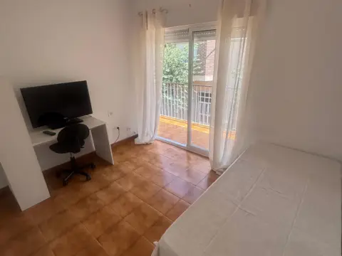 Piso en calle de San Juan, 28