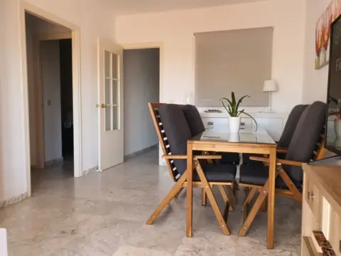 Apartamento en calle de Poeta Miguel Hernández, 1