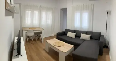 Piso en calle de Miguel de Cervantes, 10